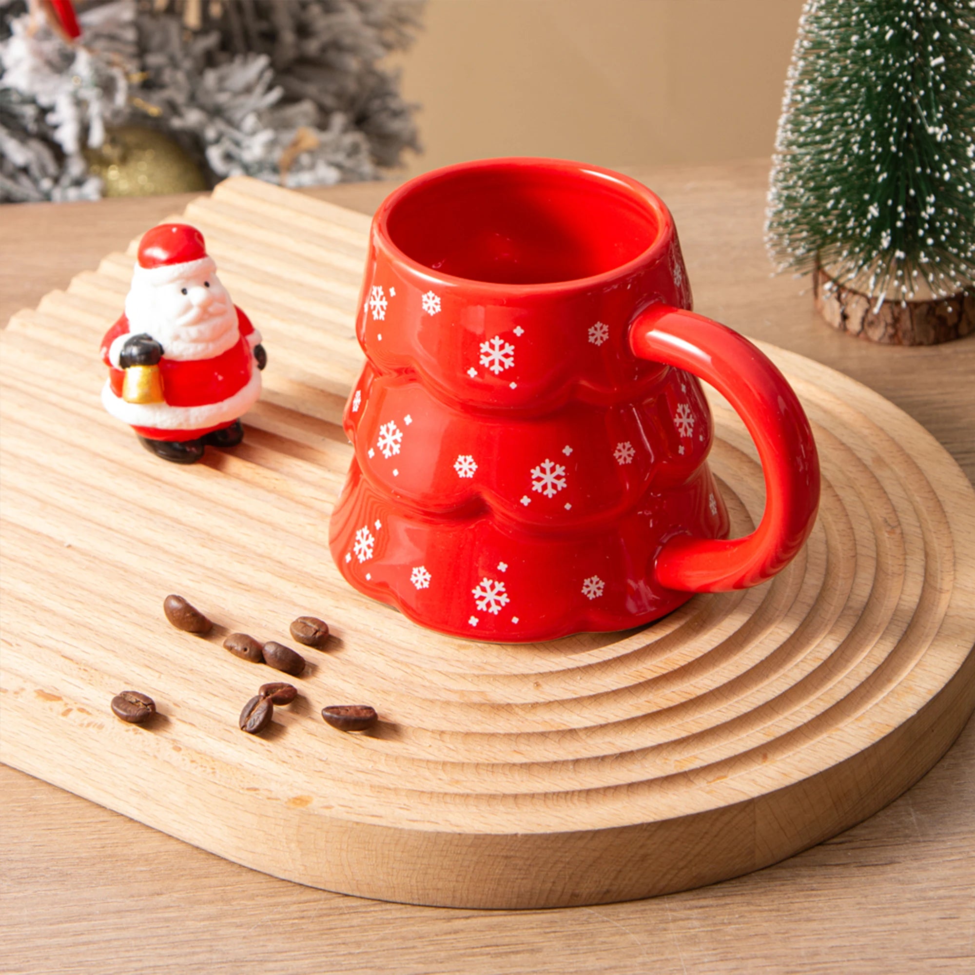 1PC Christmas Tree Shaped Mug Creative Ceramic Coffee Cup